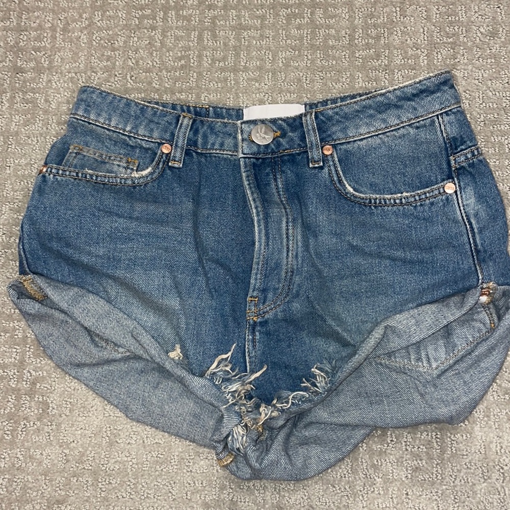 One Teaspoon Size 25 shorts NWT
